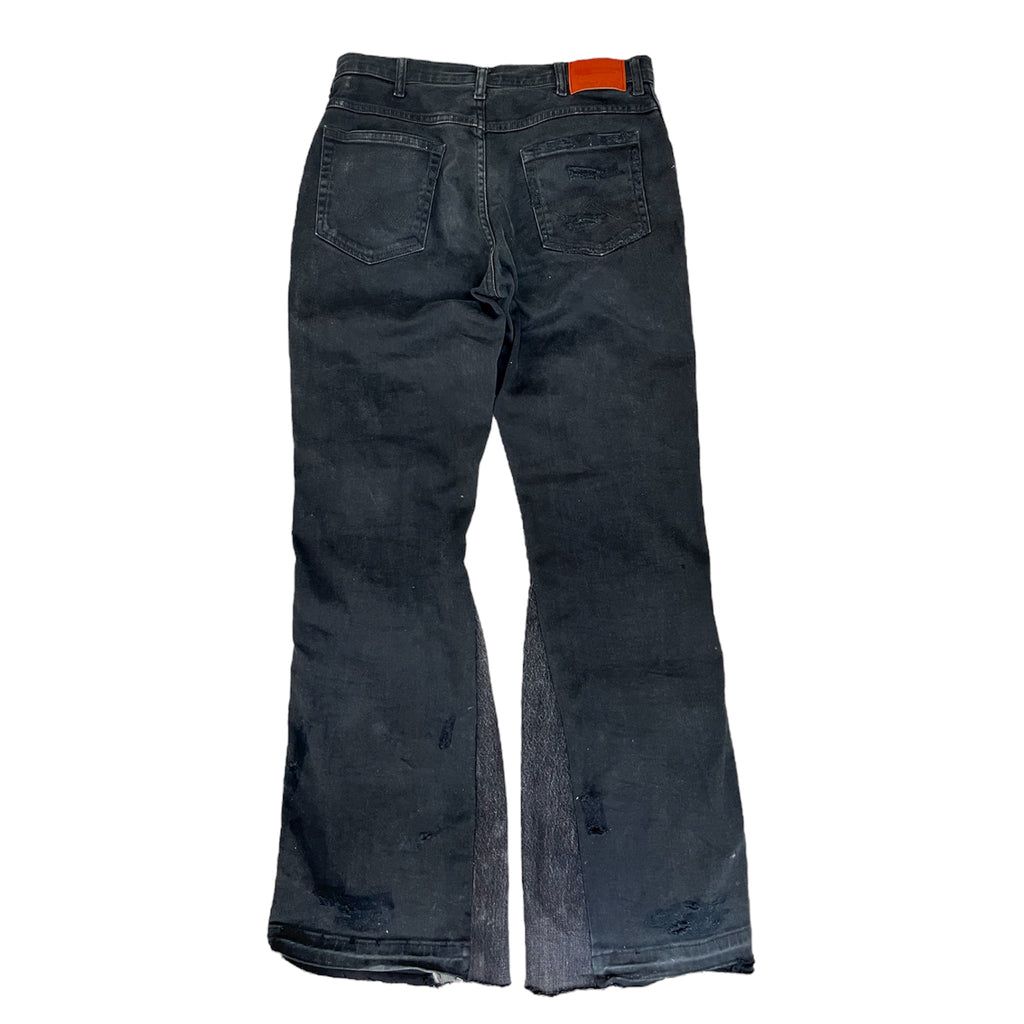 BOOTCUT BLACK DISTRESSED