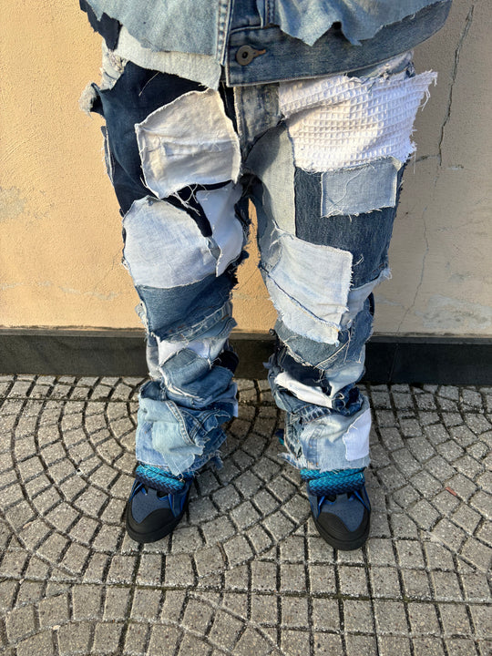 JEANS ASSEMBLY