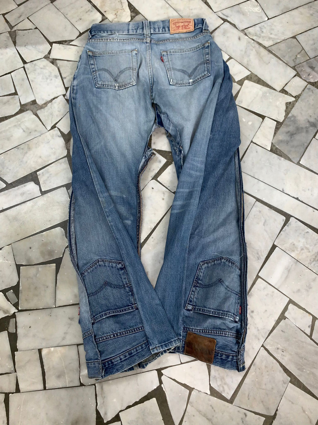 CRAZY JEANS